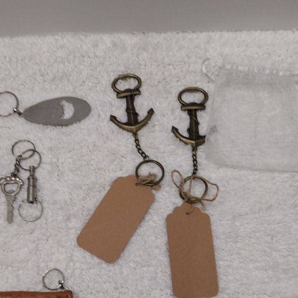 Assorted Keychain Bundle of 6 - Picture 10 of 10